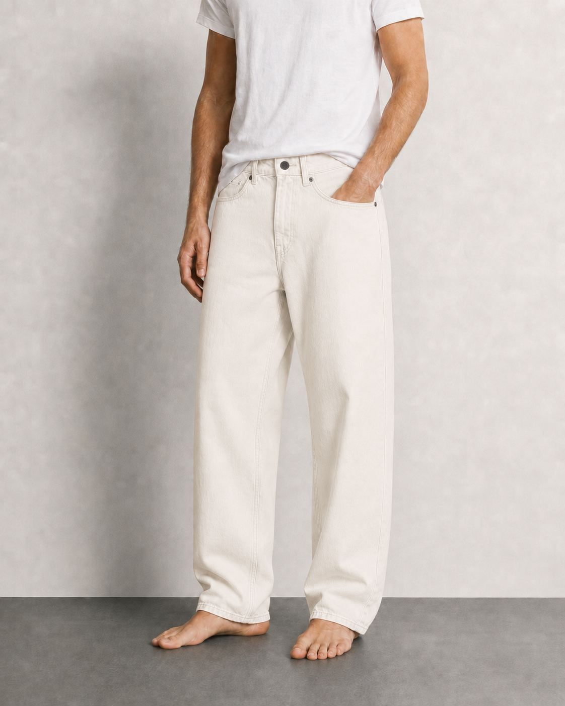 STRAIGHT-LEG JEANS