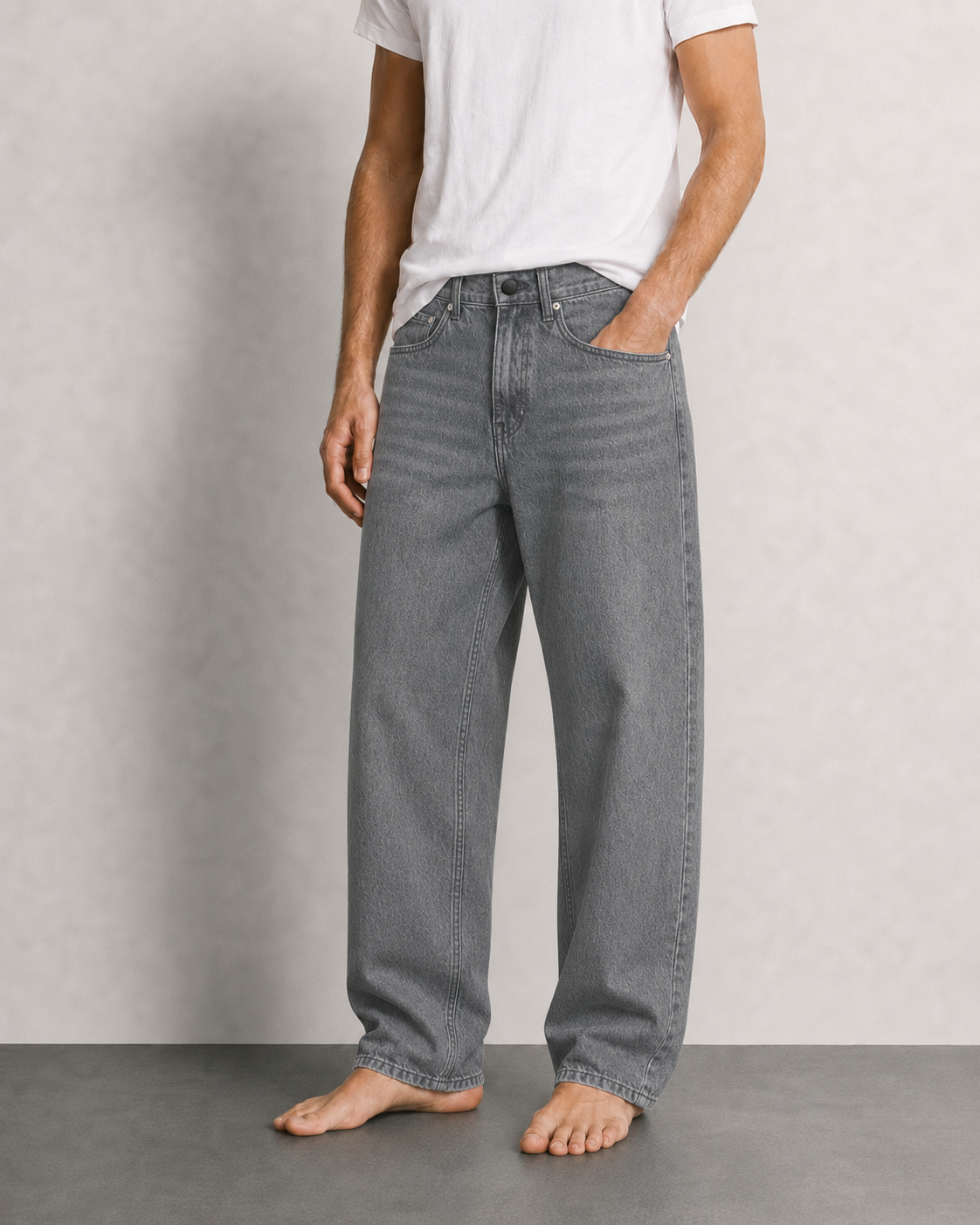STRAIGHT-LEG JEANS