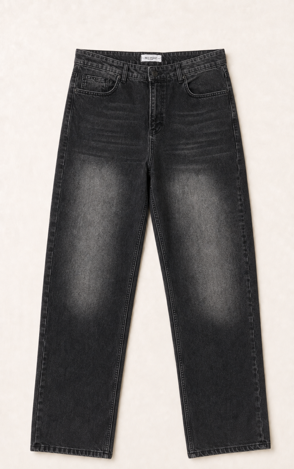 STRAIGHT-LEG JEANS