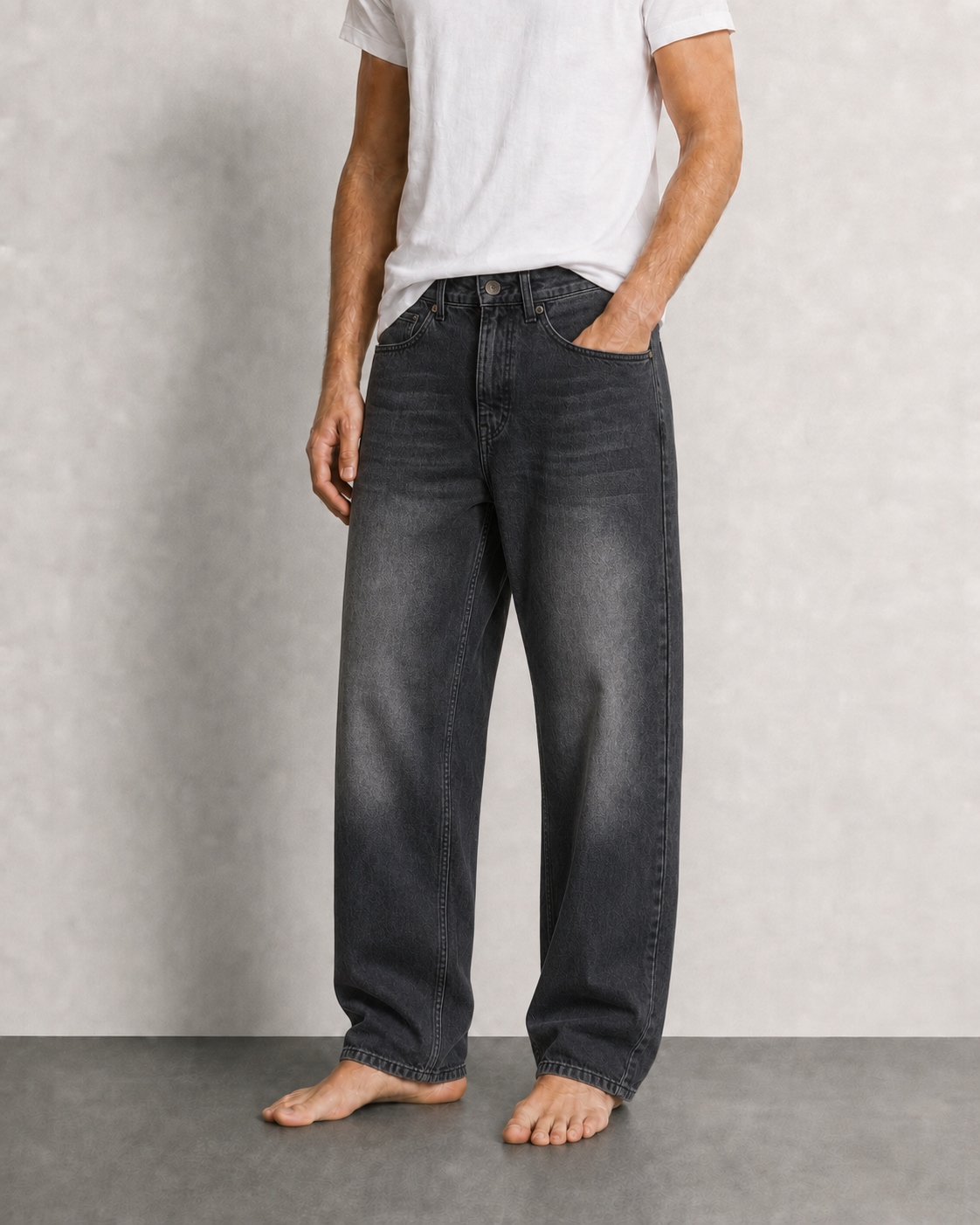 STRAIGHT-LEG JEANS