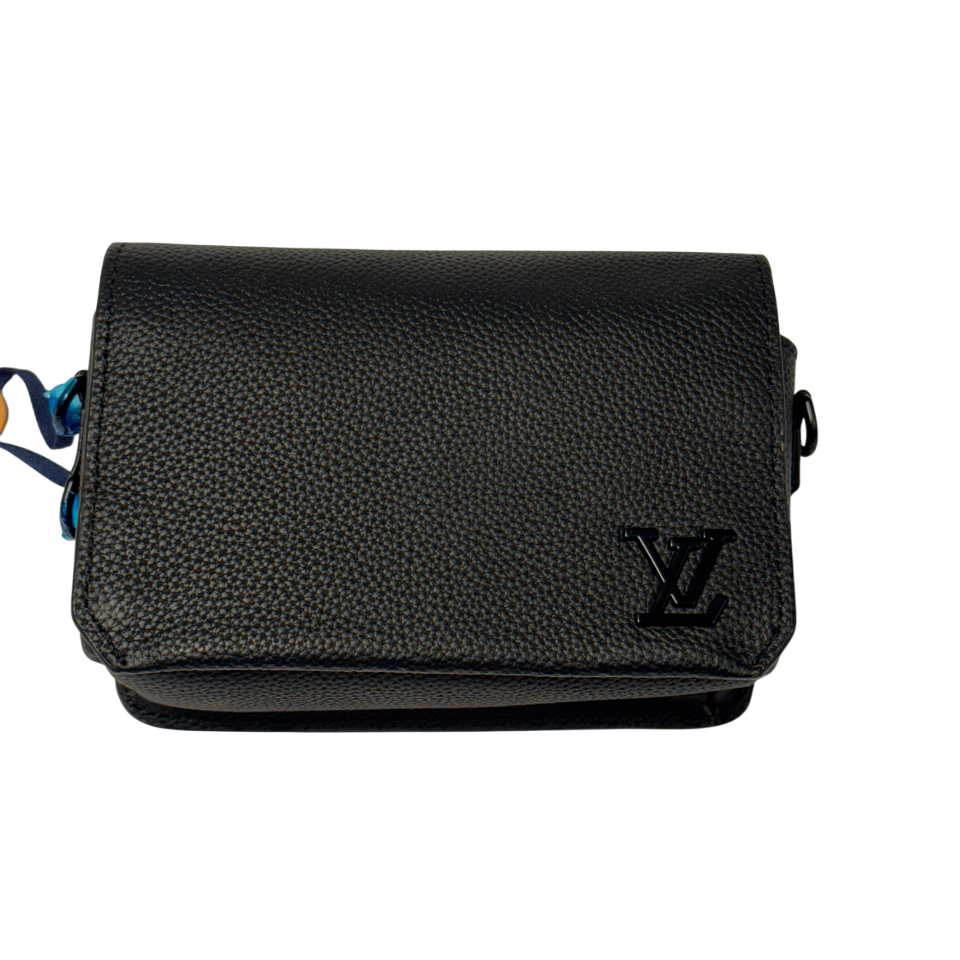 Louis Vuitton Avenue Sling Bag